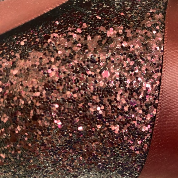 NWT Bella bonita make up bag set, maroon - Picture 5 of 7